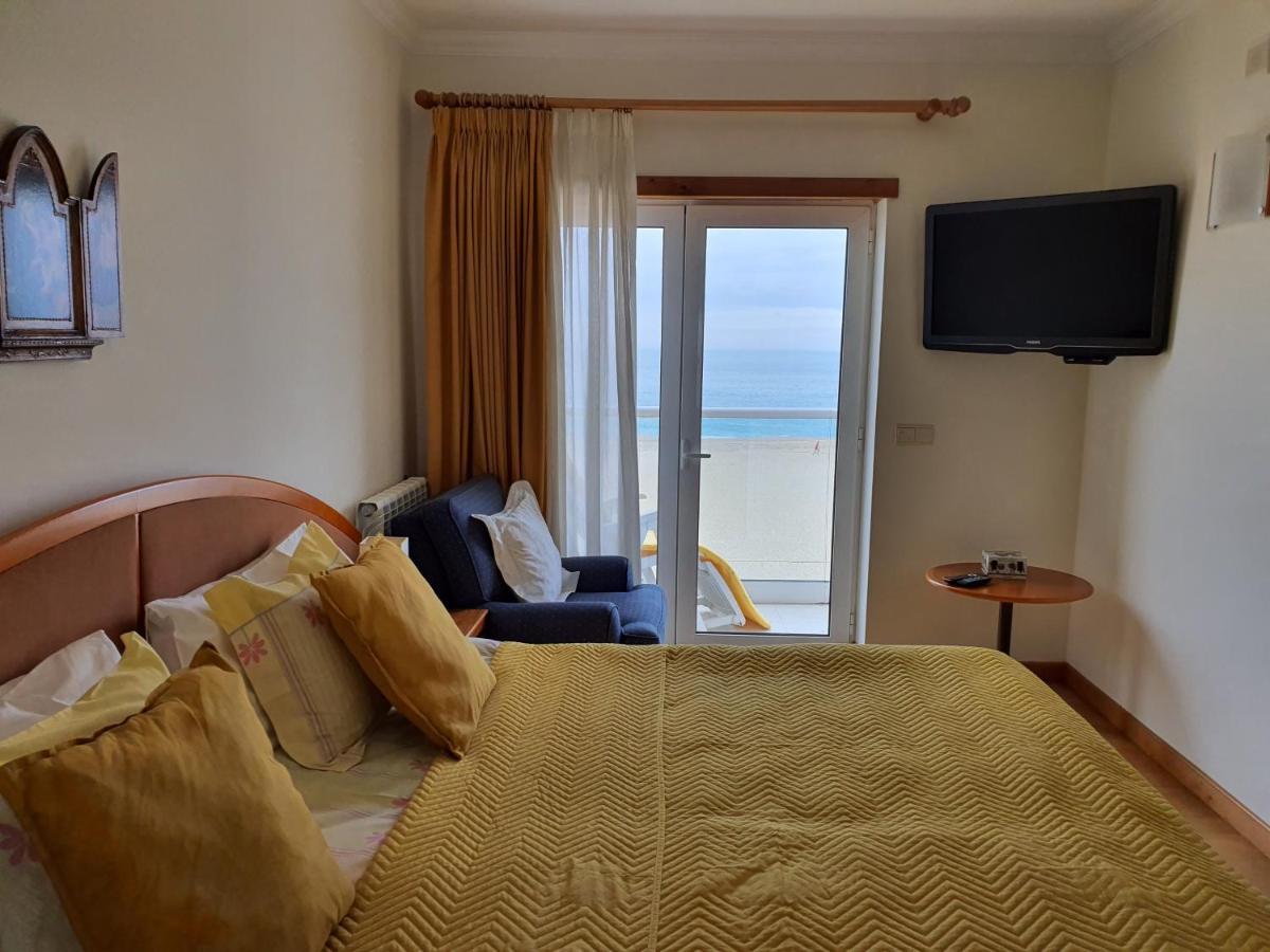 Nazare Apartamento Em Frente Ao Mar Buitenkant foto
